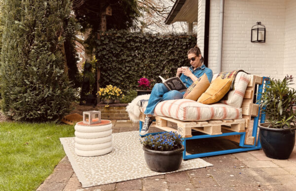 The Blue One 1 Lounge Palletbank - The Blue One