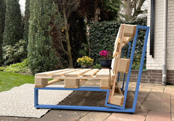 The Blue One 2 Lounge Palletbank - The Blue One