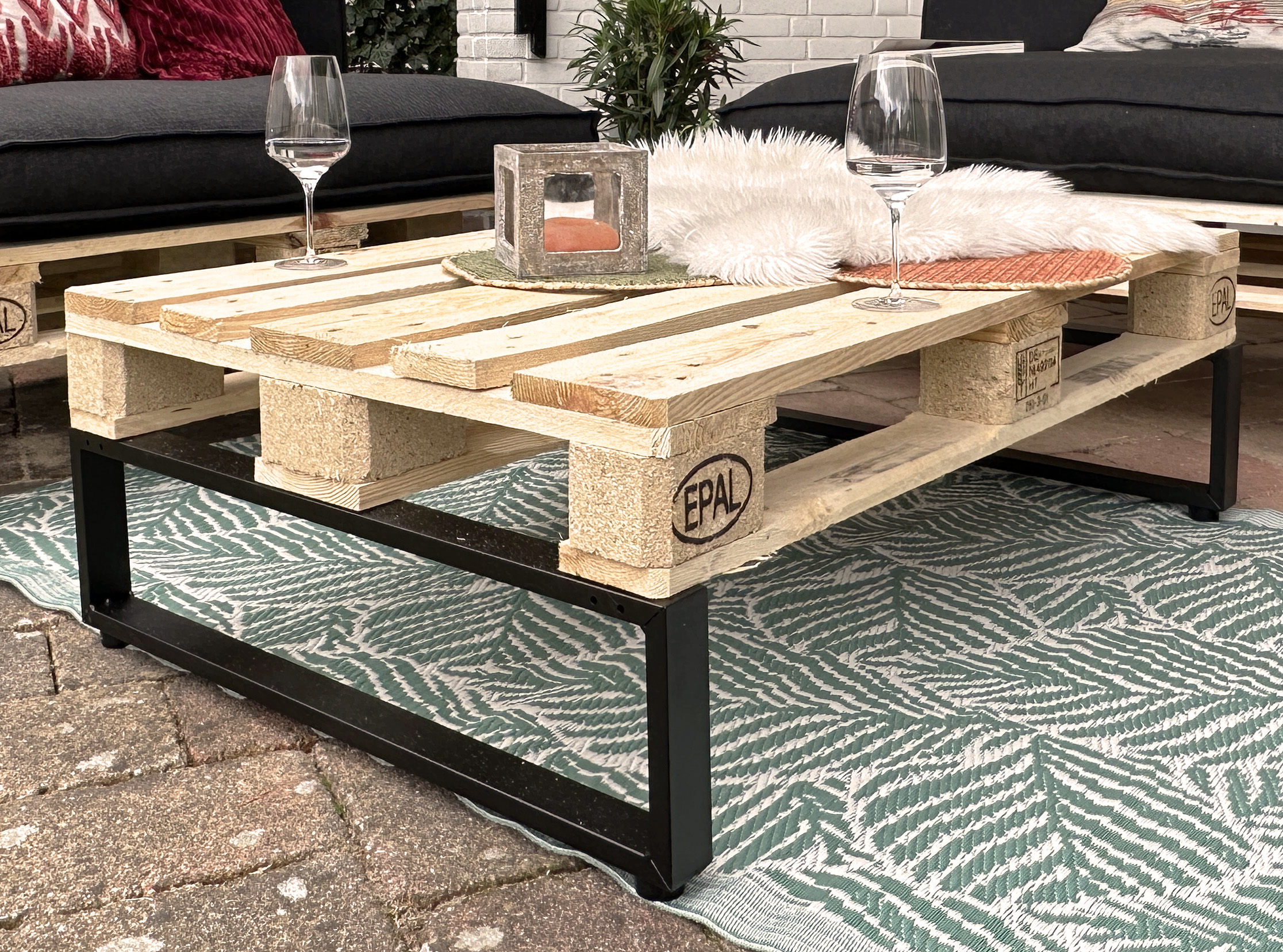 The Lounge Pallettafel
